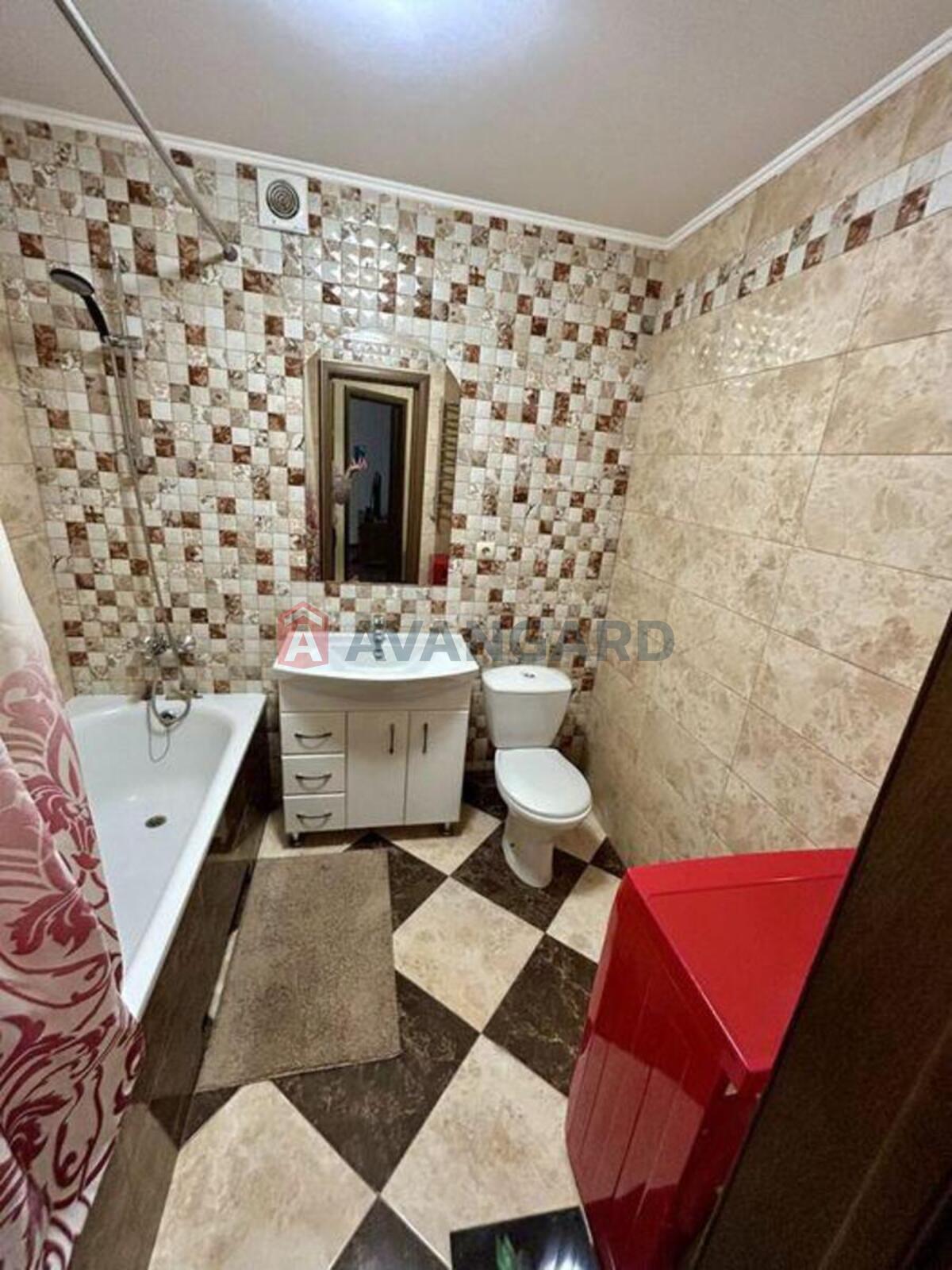 1 ��. ��������, 45/-/11 ��. �., 10/10 ������ ���� 16