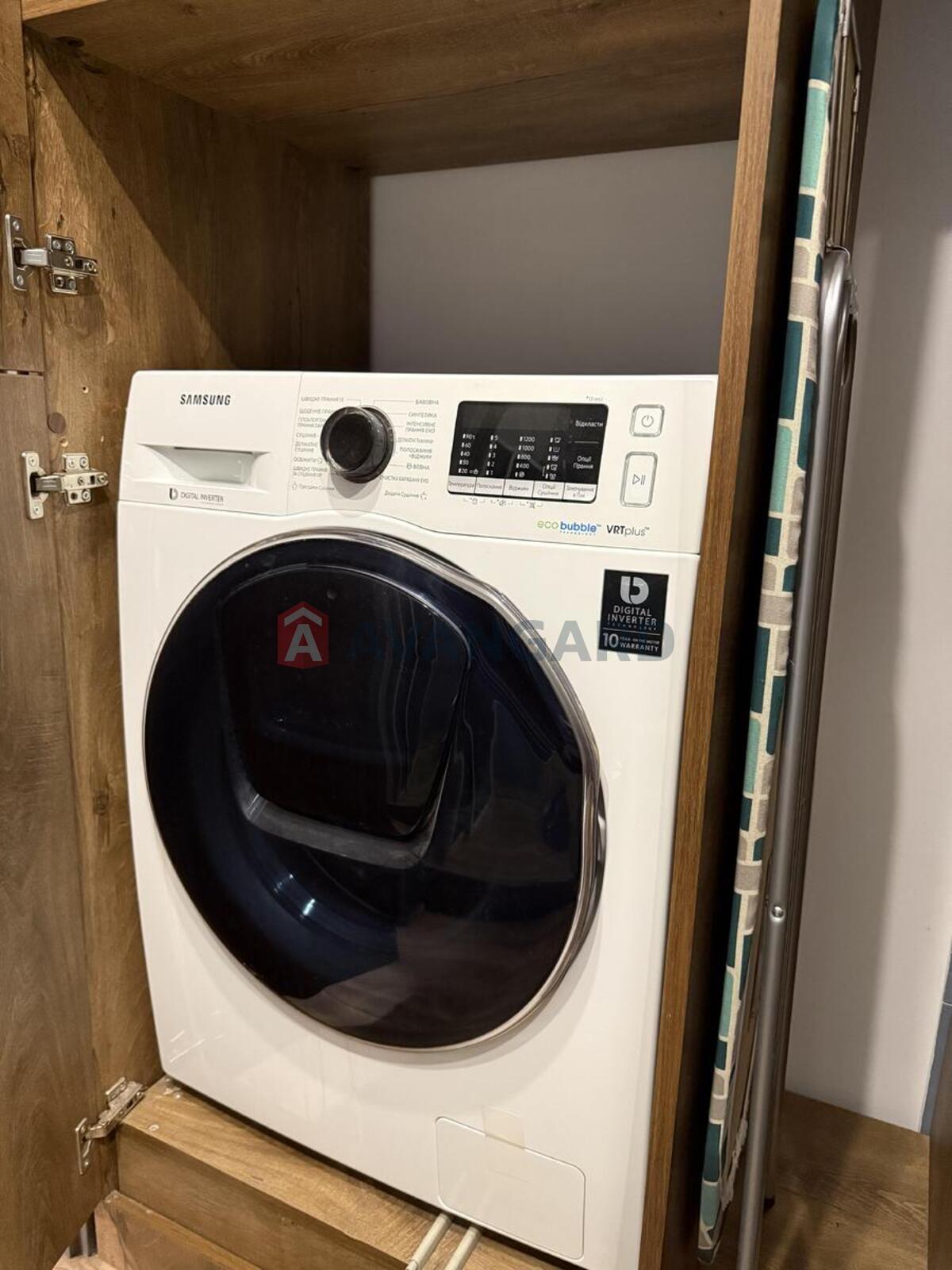 1 ����. ��������, -/-/- ��. �., 2/5 ���� ���� 12