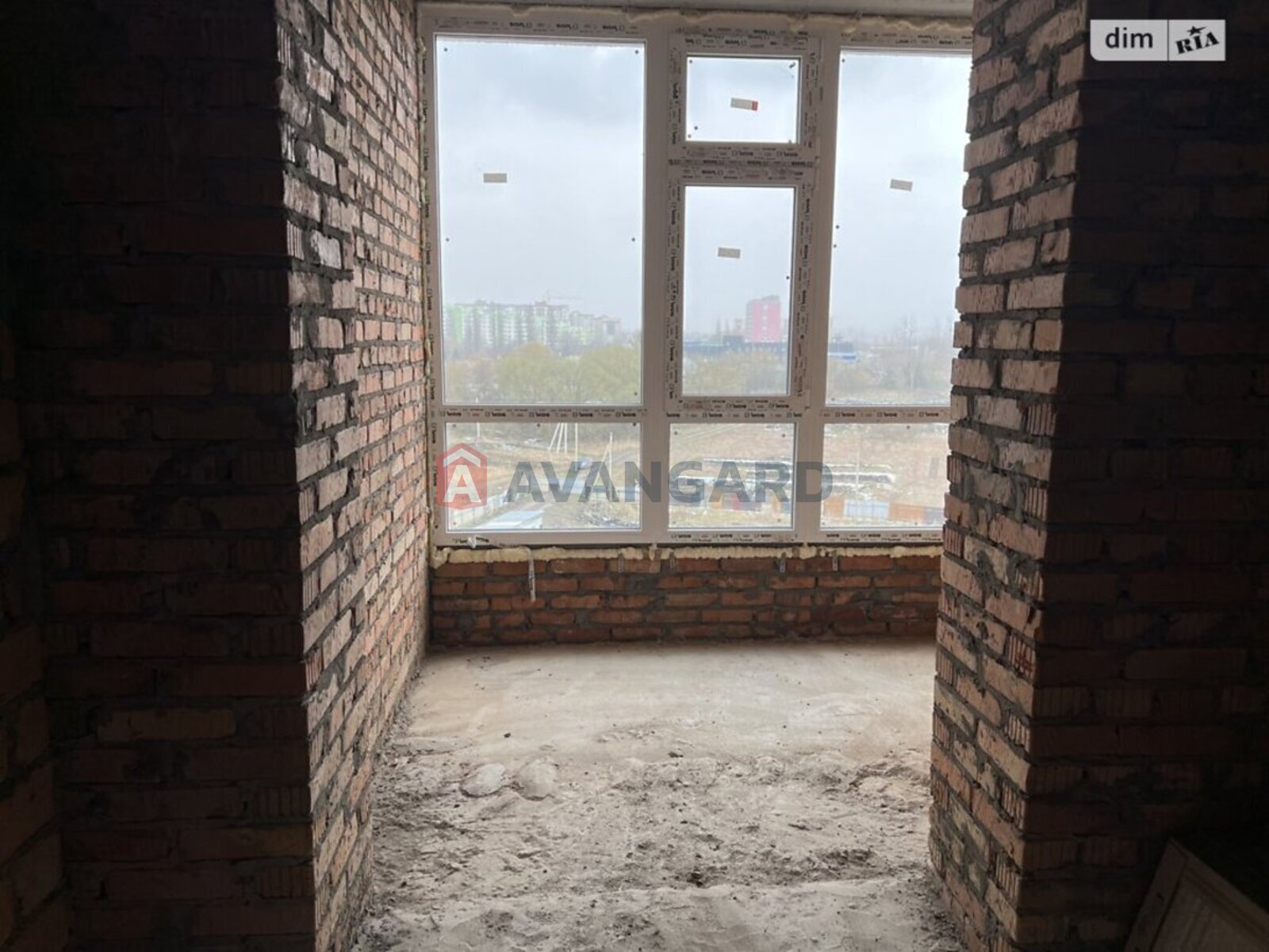 1 ����. ��������, 38/-/8 ��. �., 6/9 ���� ���� 5