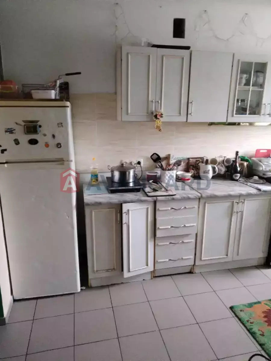 4 ��. ��������, 120/91/9 ��. �., 1/9 ������ ���� 1