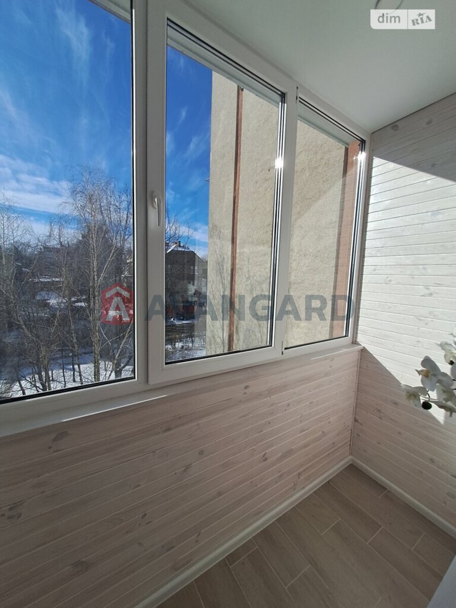 2 ��. ��������, 48/30/- ��. �., 4/9 ������ ���� 16