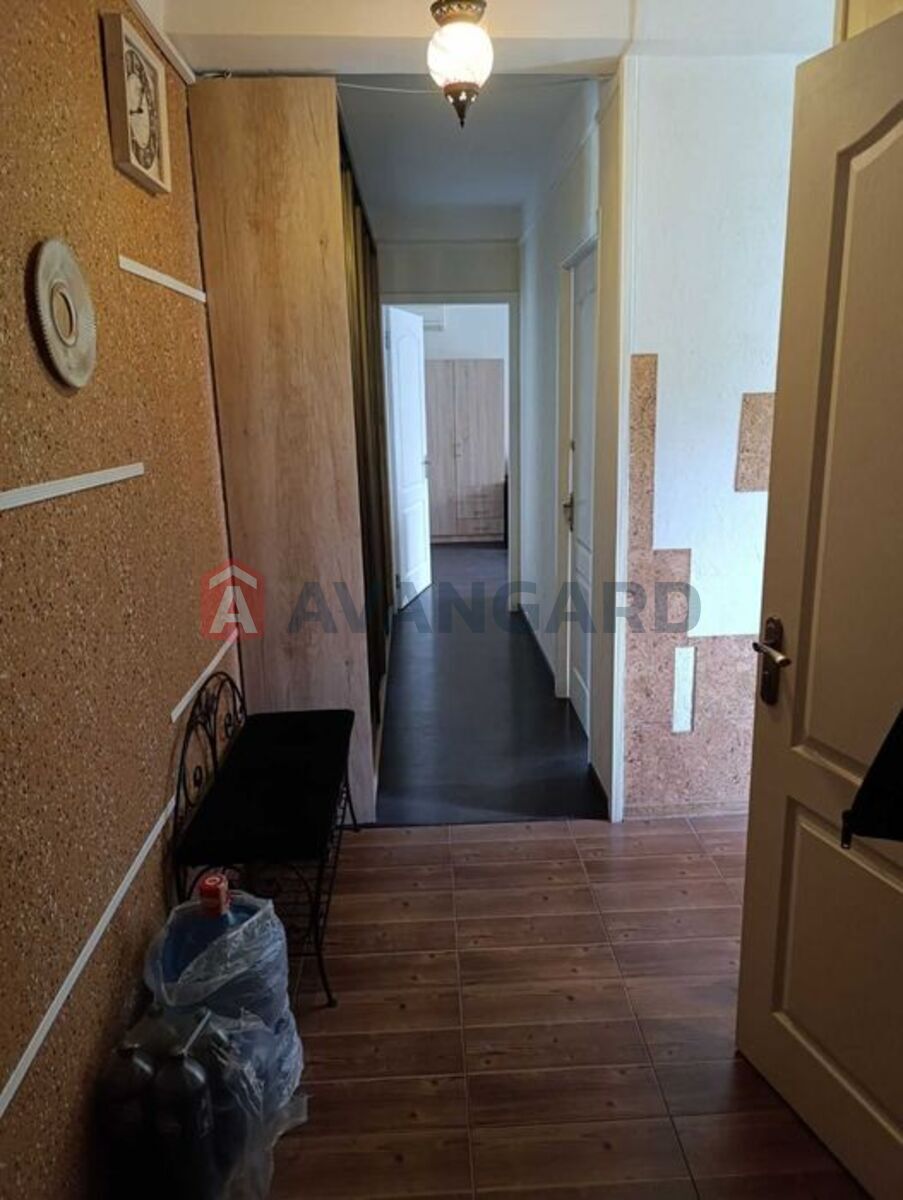 3 ��. ��������, 58/-/6 ��. �., 6/9 ������ ���� 14