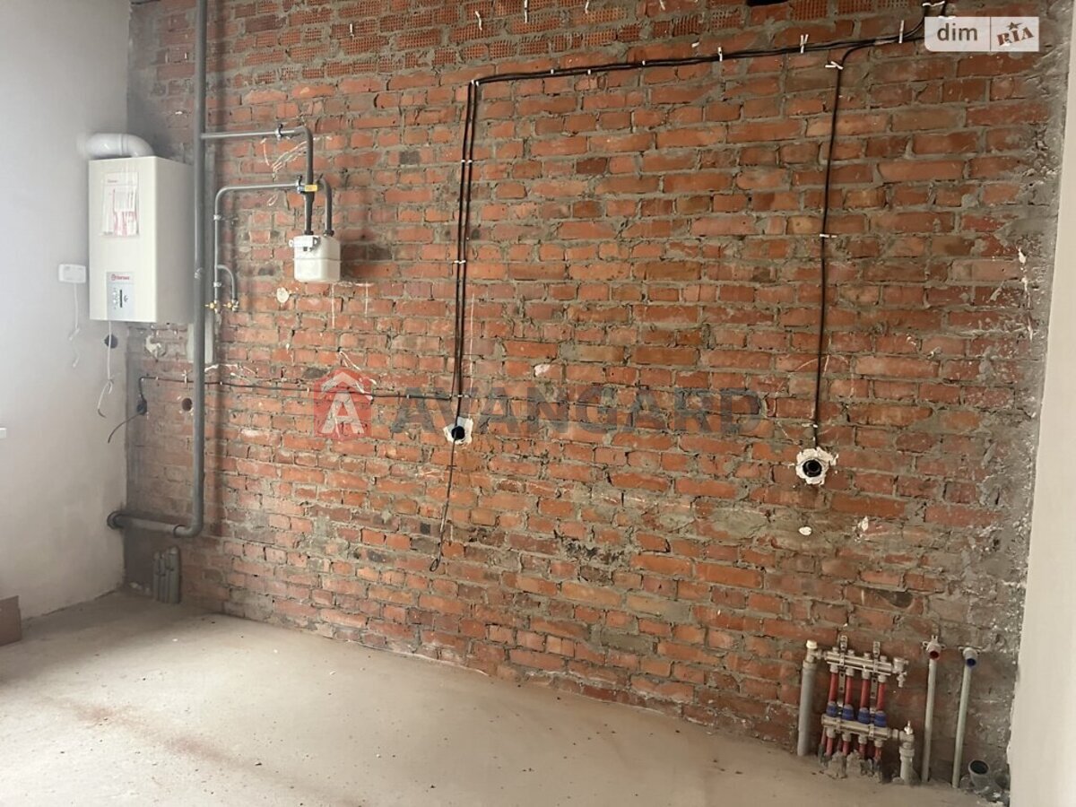 2 ��. ��������, 69/45/12 ��. �., 2/9 ������ ���� 6