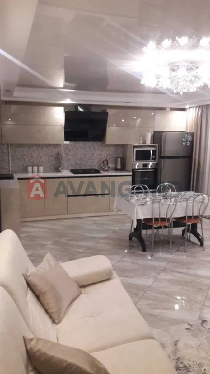 4 ��. ��������, 108/-/37 ��. �., 6/8 ������ ���� 6