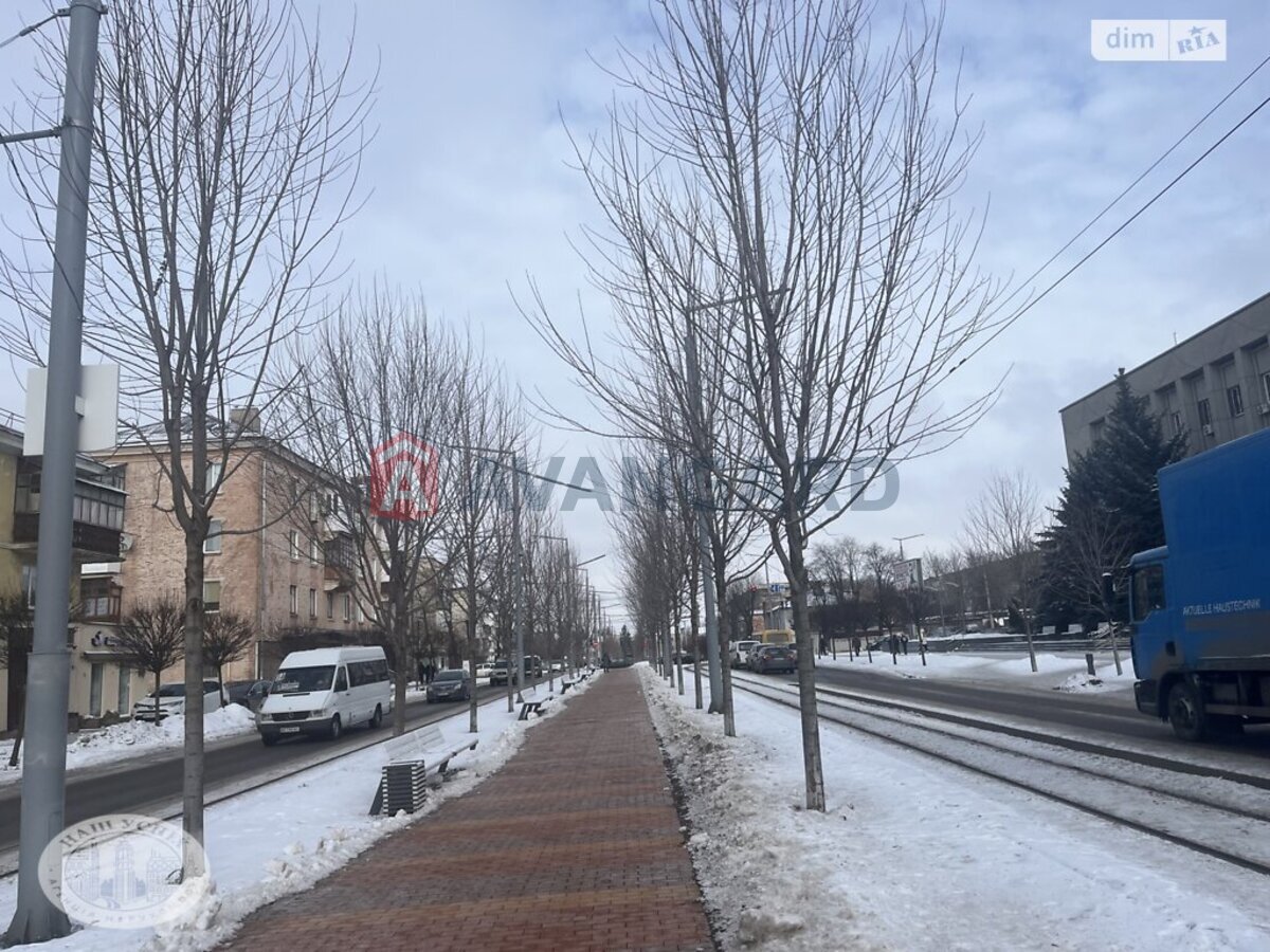 2 ��. ��������, 43/29/5 ��. �., 3/5 ������ ���� 2