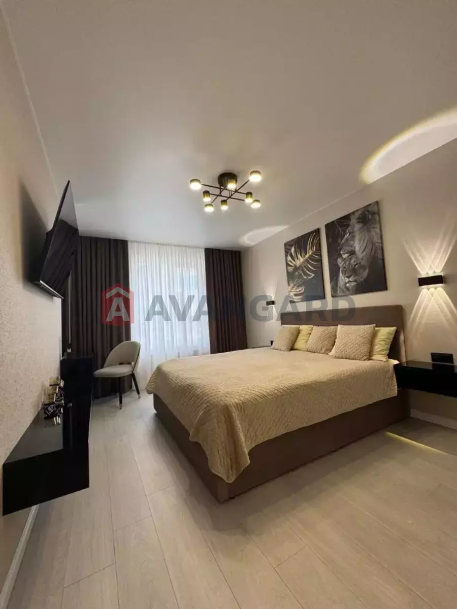 1 ��. ��������, 45/-/- ��. �., 7/10 ������ ���� 5