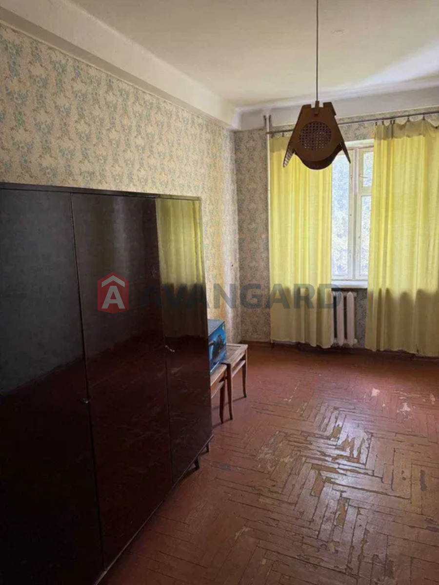 2 ��. ��������, 43/-/7 ��. �., 2/5 ������ ���� 4