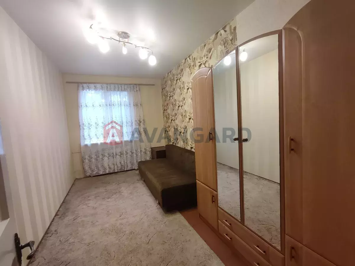 2 ��. ��������, 50/-/7 ��. �., 2/2 ������ ���� 1