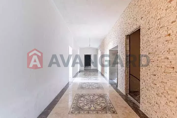 3 ��. ��������, 225/-/40 ��. �., 26/26 ������ ���� 10