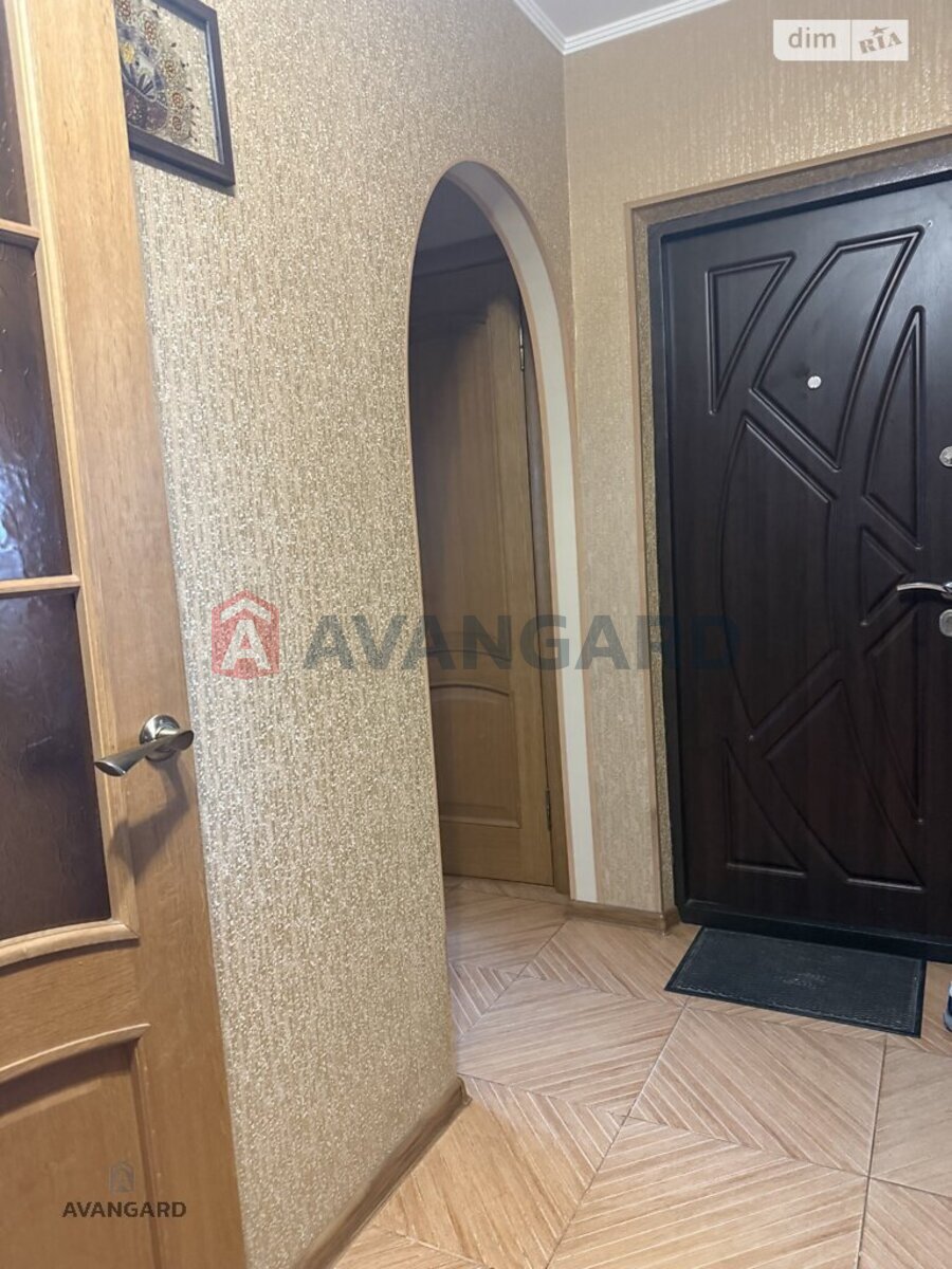 2 ��. ��������, 57/32/9 ��. �., 7/9 ������ ���� 14