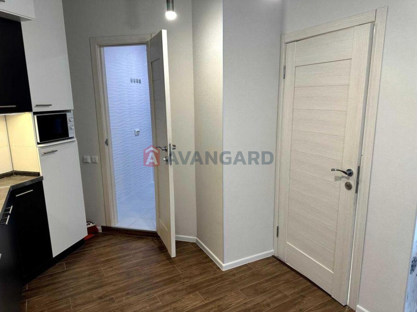 1 ��. ��������, 59/-/11 ��. �., 27/27 ������ ���� 11