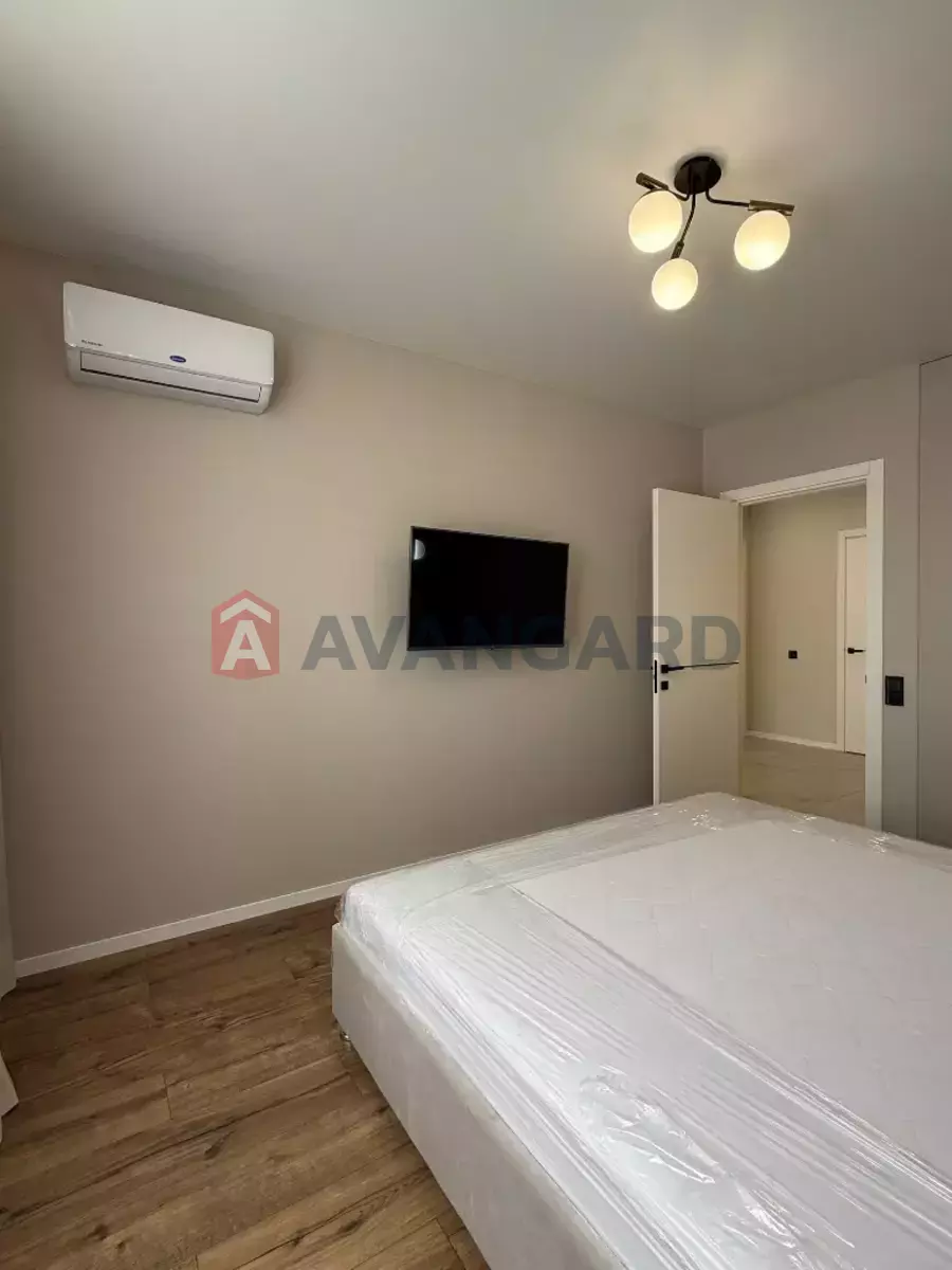 1 ����. ��������, 55/18/18 ��. �., 5/10 ���� ���� 14