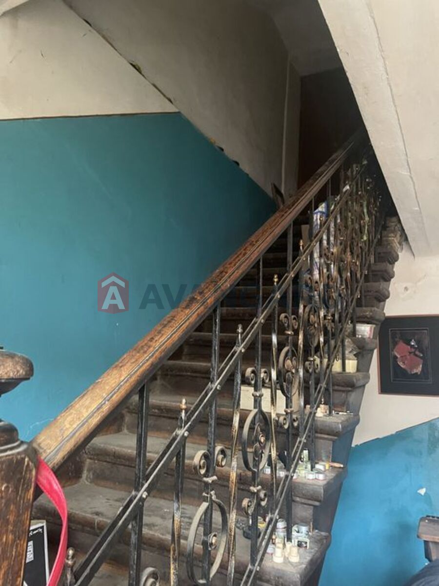 4 . , 81/-/11 . ., 3/3   6