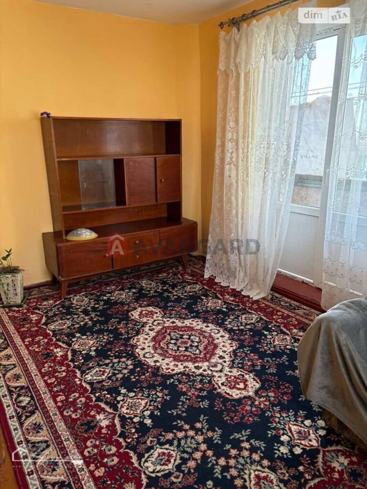 1 ��. ��������, 30/16/6 ��. �., 9/9 ������ ���� 6