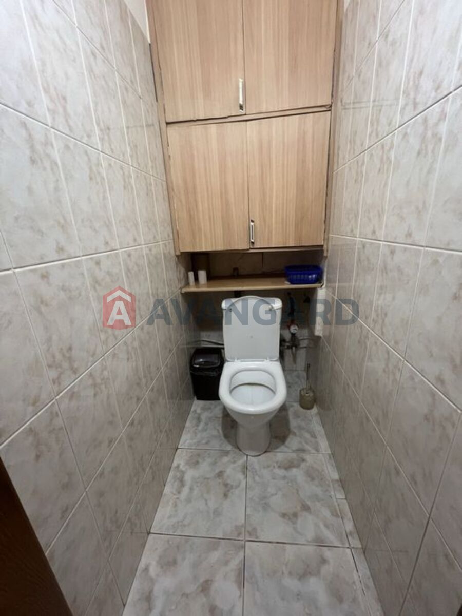 2 . , 56/-/7 . ., 2/4   11