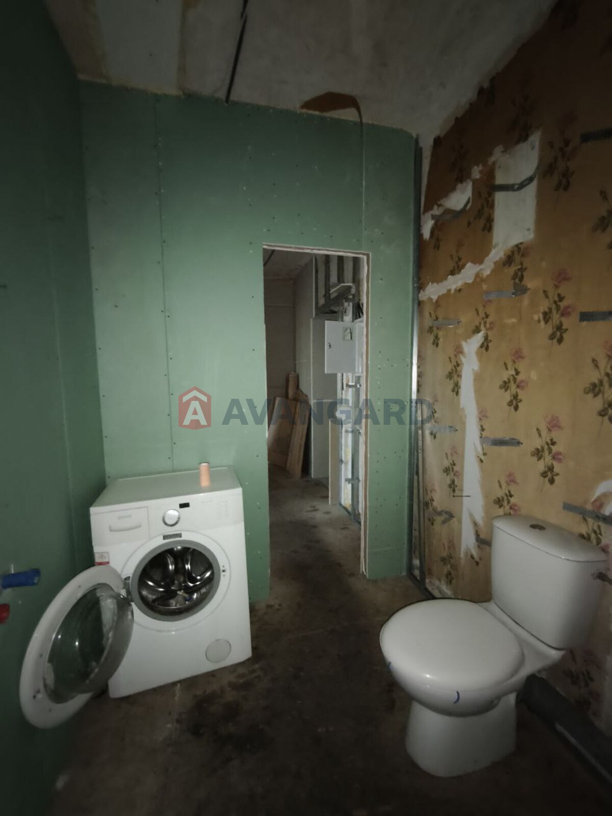 2 ��. ��������, 50/33/8 ��. �., 4/4 ������ ���� 10