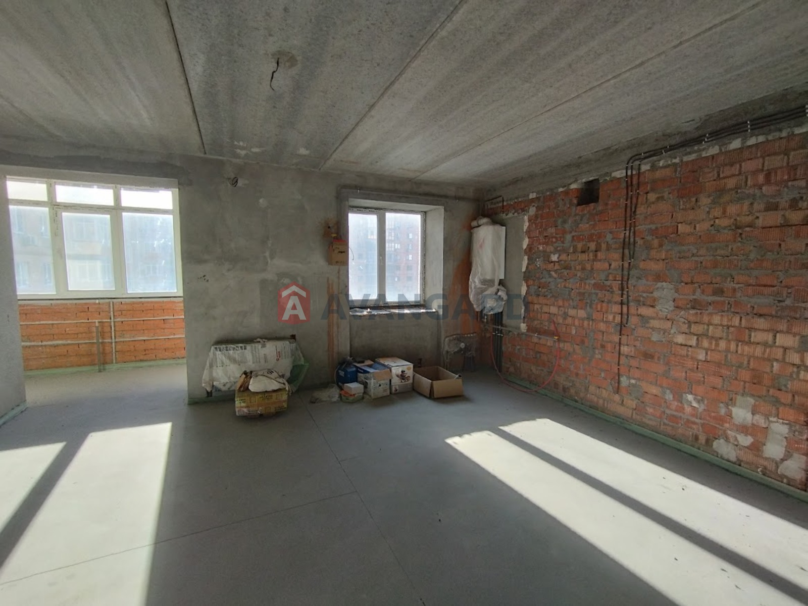 3 ��. ��������, 121/40/68 ��. �., 4/12 ������ ���� 1