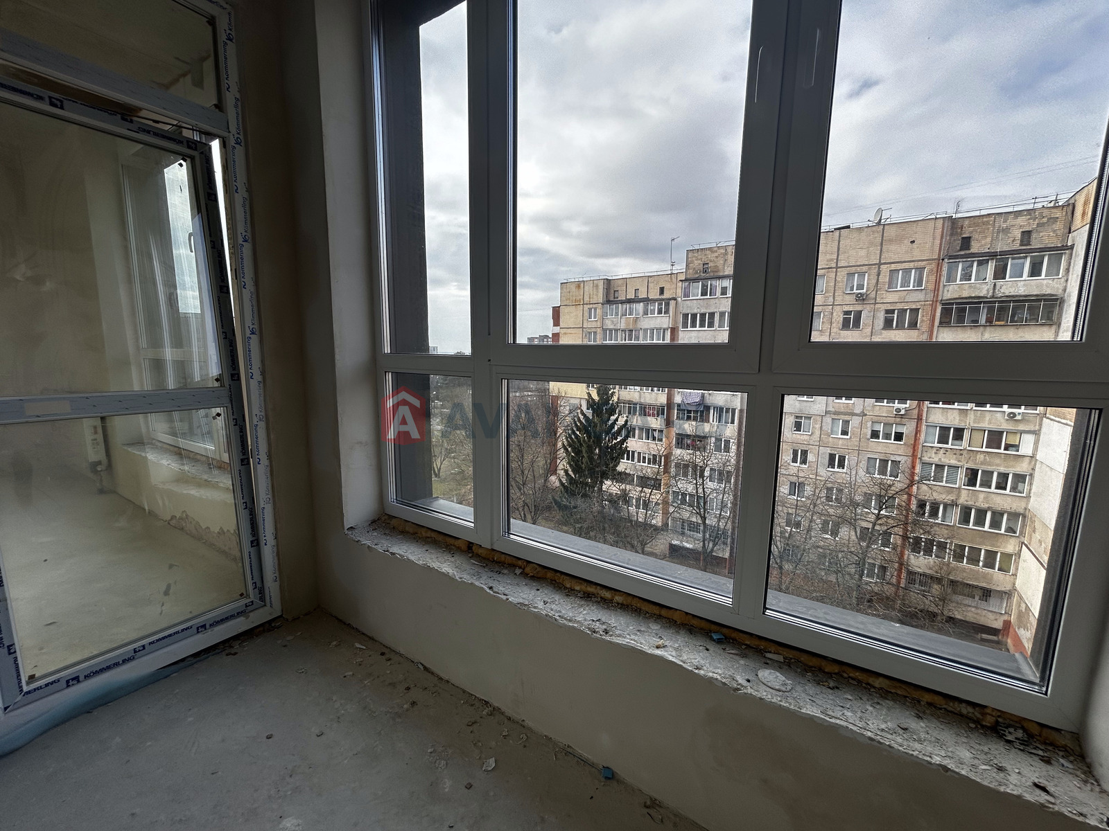 2 ��. ��������, 56.6/28.6/14.2 ��. �., 6/7 ������ ���� 26