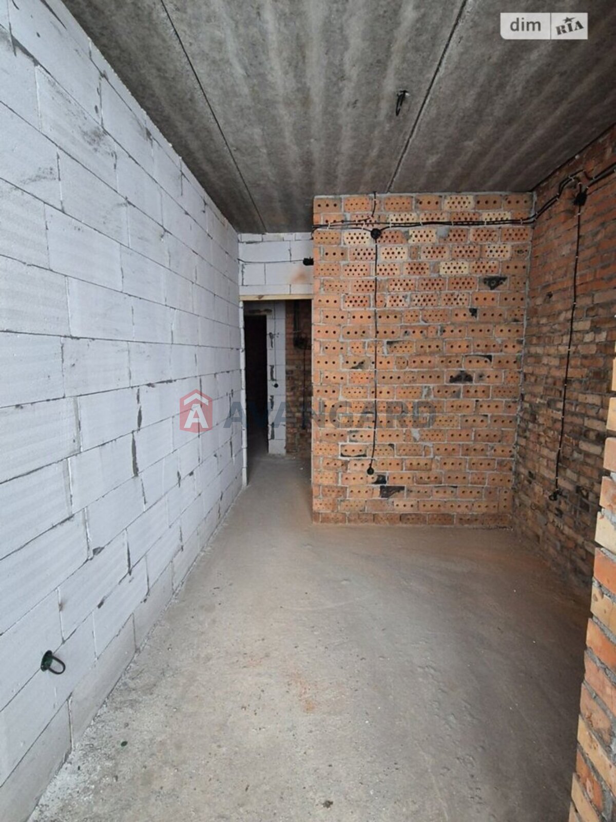 1 ��. ��������, 39/-/- ��. �., 1/10 ������ ���� 3