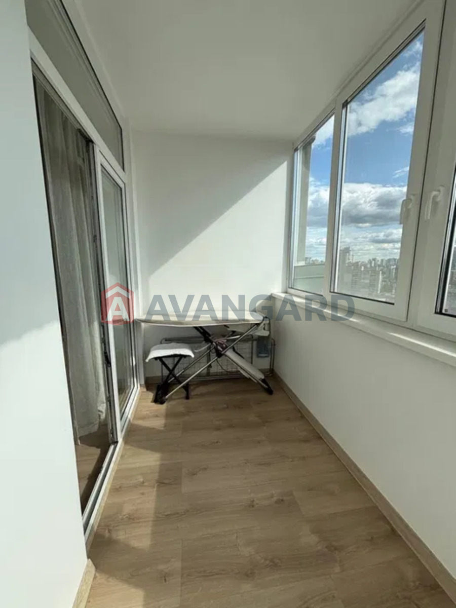 2 ��. ��������, 80/-/15 ��. �., 19/20 ������ ���� 11