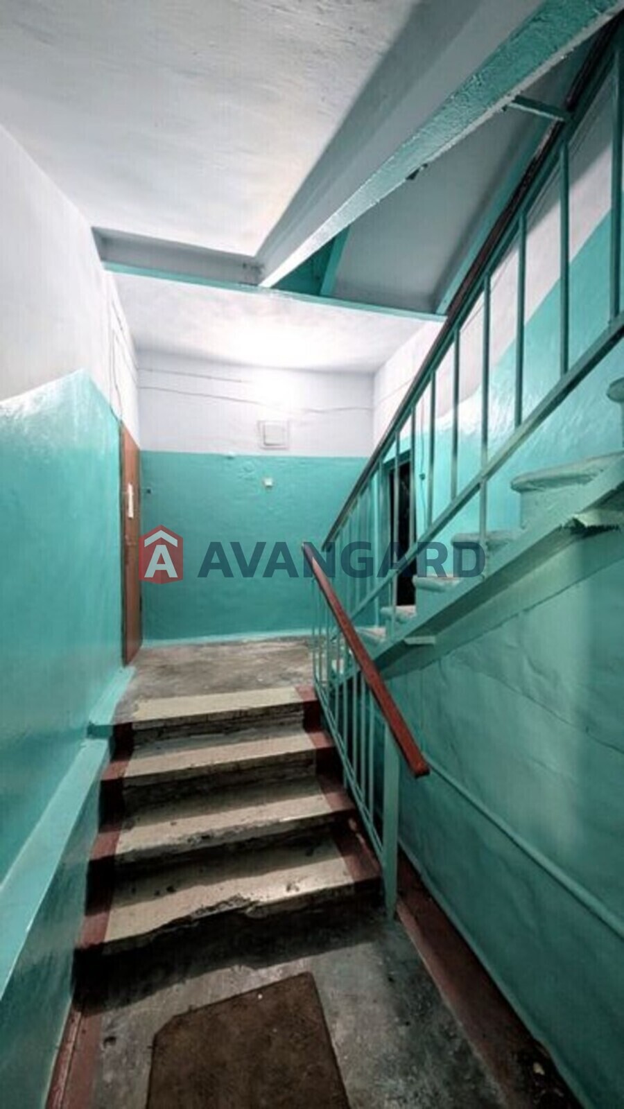 3 ��. ��������, 70/-/7 ��. �., 2/5 ������ ���� 9