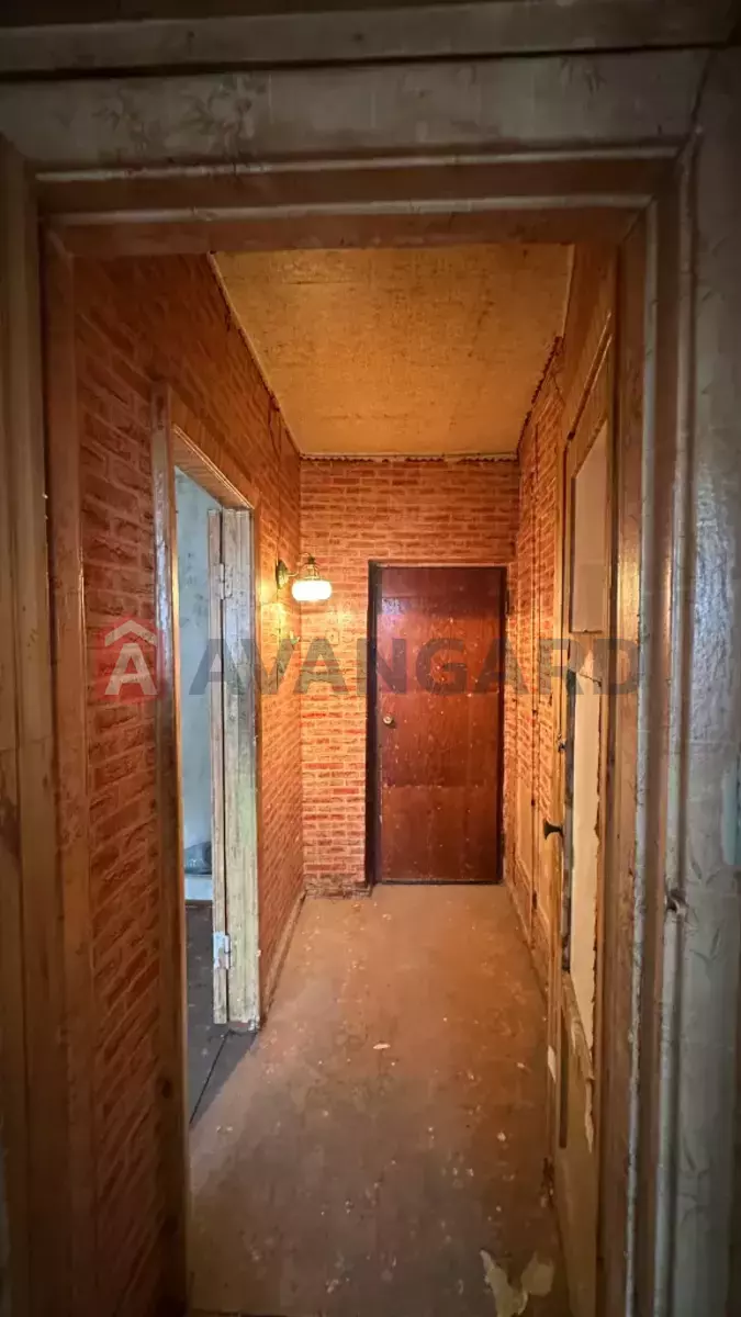 1 ��. ��������, 31/18/6 ��. �., 4/5 ������ ���� 8