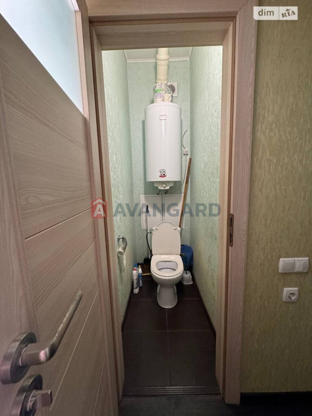 3 ����. ��������, 70/40/7 ��. �., 1/6 ���� ���� 8