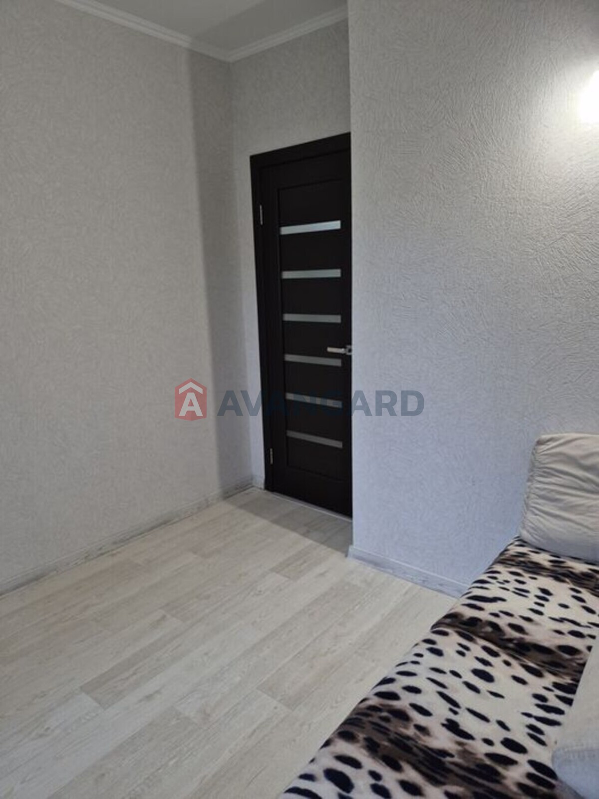 3 . , 60/-/8 . ., 1/9   6