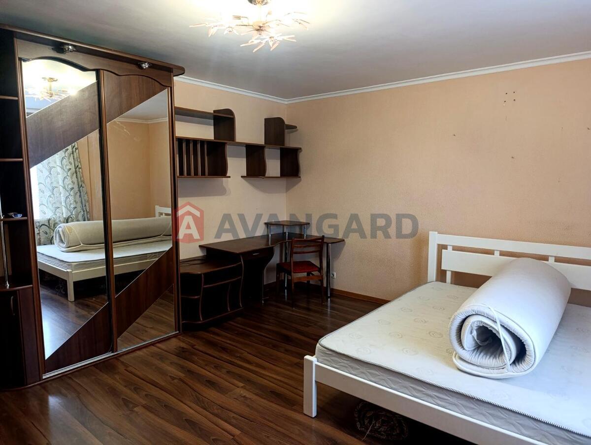 3 кім. квартира, 100 / 56 / 11 м? кв. м., 16/20 поверх фото 3 3 кім. квартира, 100 / 56 / 11 м? кв. м., 16/20 поверх фото 3