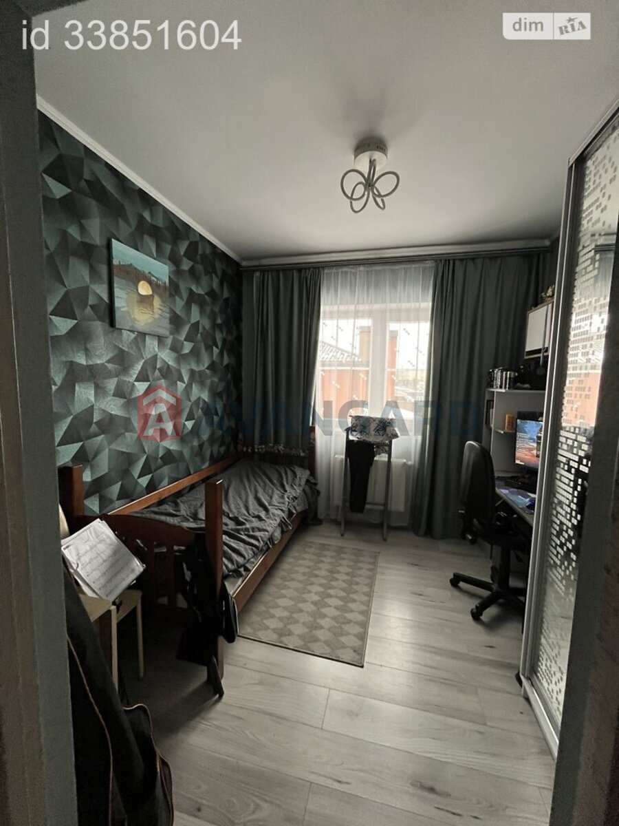 3 ����. ��������, 70/35/13 ��. �., 2/2 ���� ���� 16