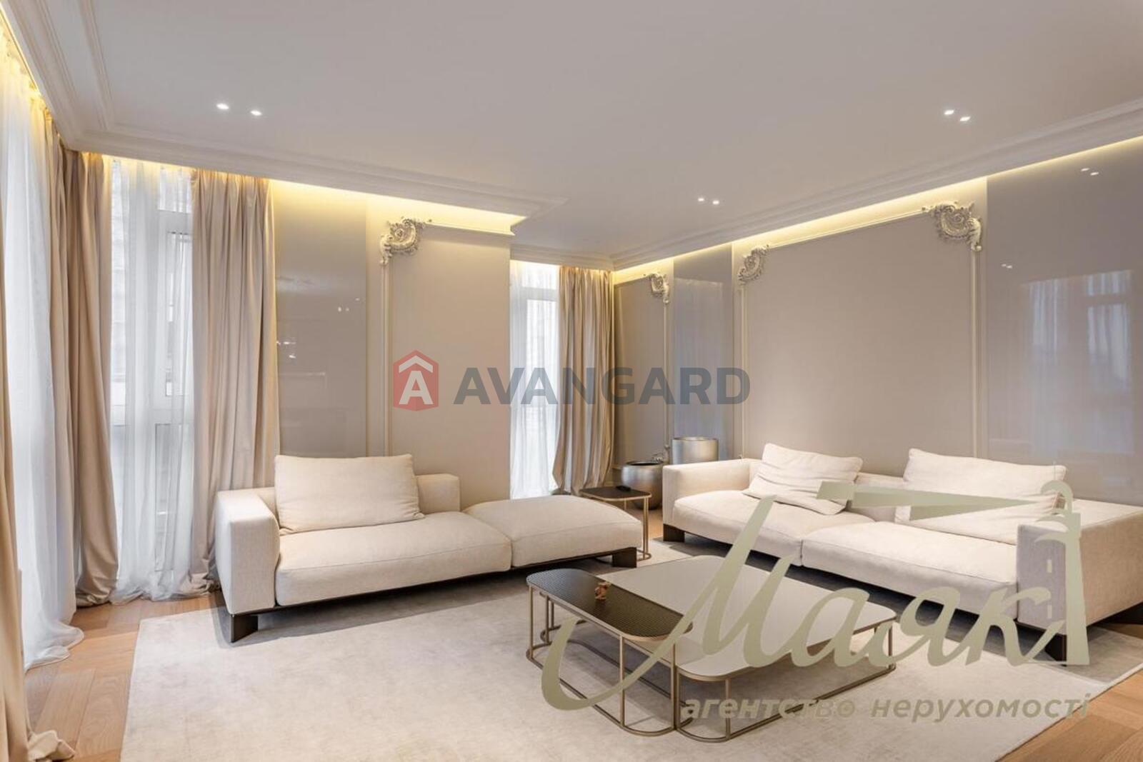 3 ��. ��������, 122/60/40 ��. �., 12/24 ������ ���� 17