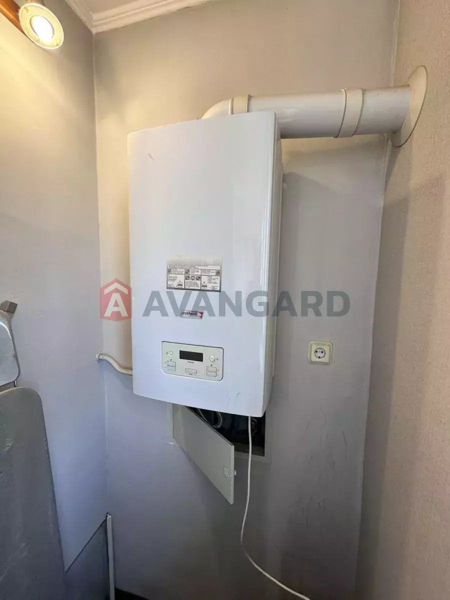 3 ����. ��������, 93/-/30 ��. �., 9/11 ���� ���� 10