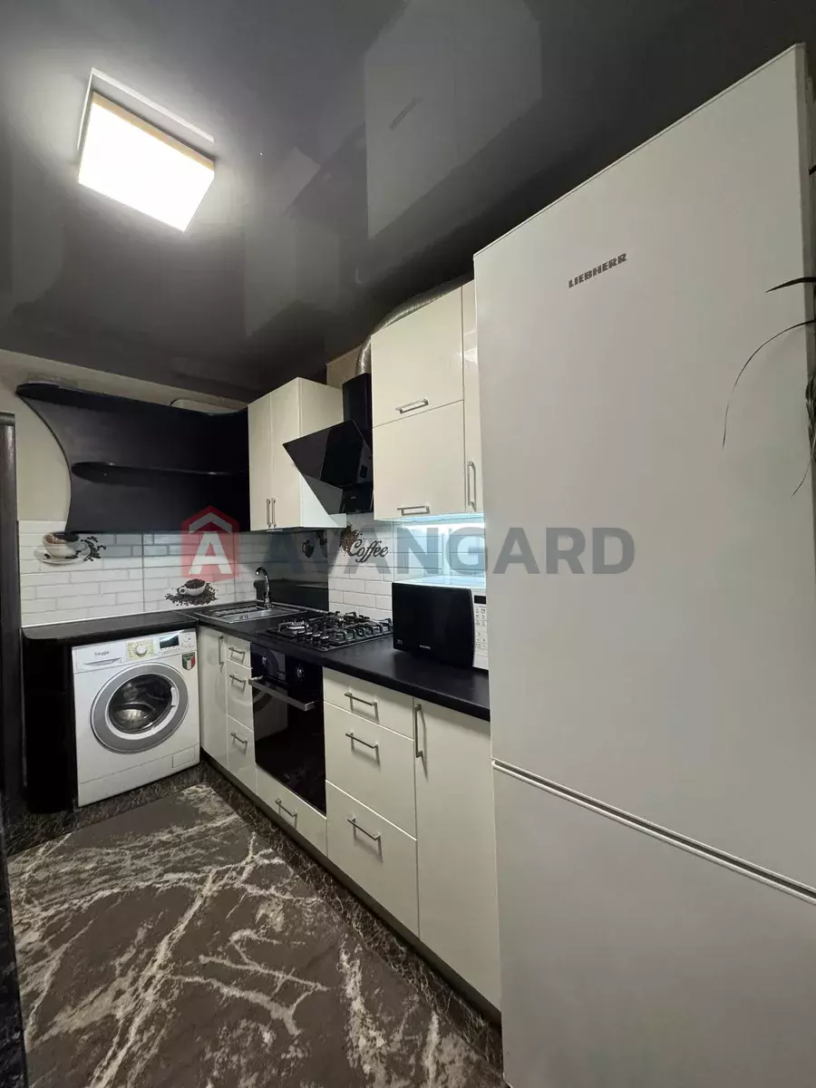 2 ��. ��������, 45/-/7 ��. �., 3/10 ������ ���� 12