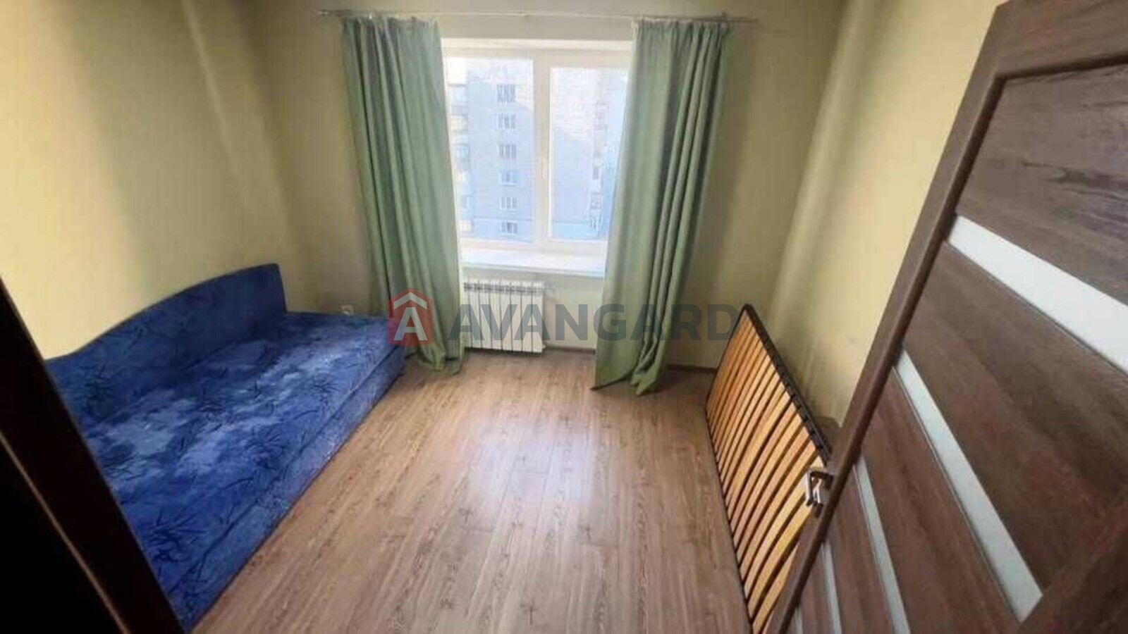 3 ��. ��������, 62/-/8 ��. �., 9/9 ������ ���� 10