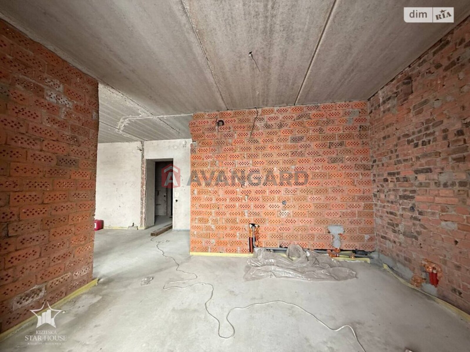 1 ��. ��������, 52/19/11 ��. �., 8/10 ������ ���� 3