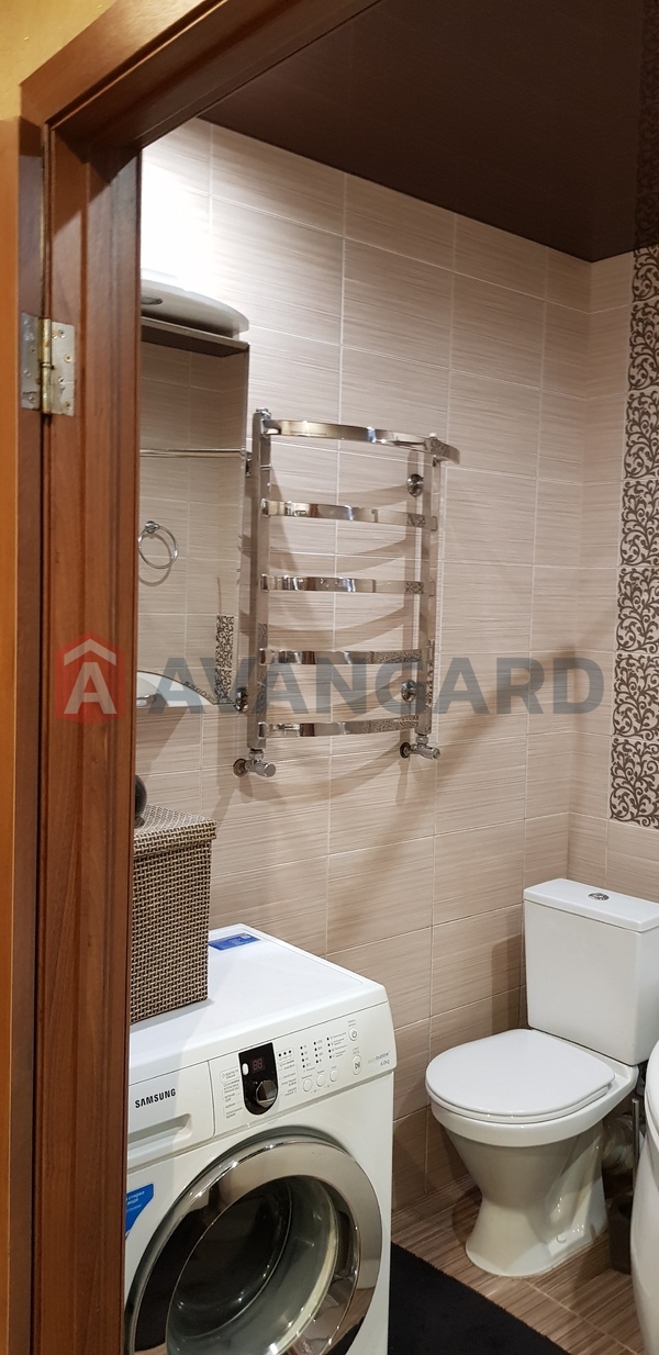 1 ��. ��������, 30/17,5/4,4 ��. �., 5/5 ������ ���� 12