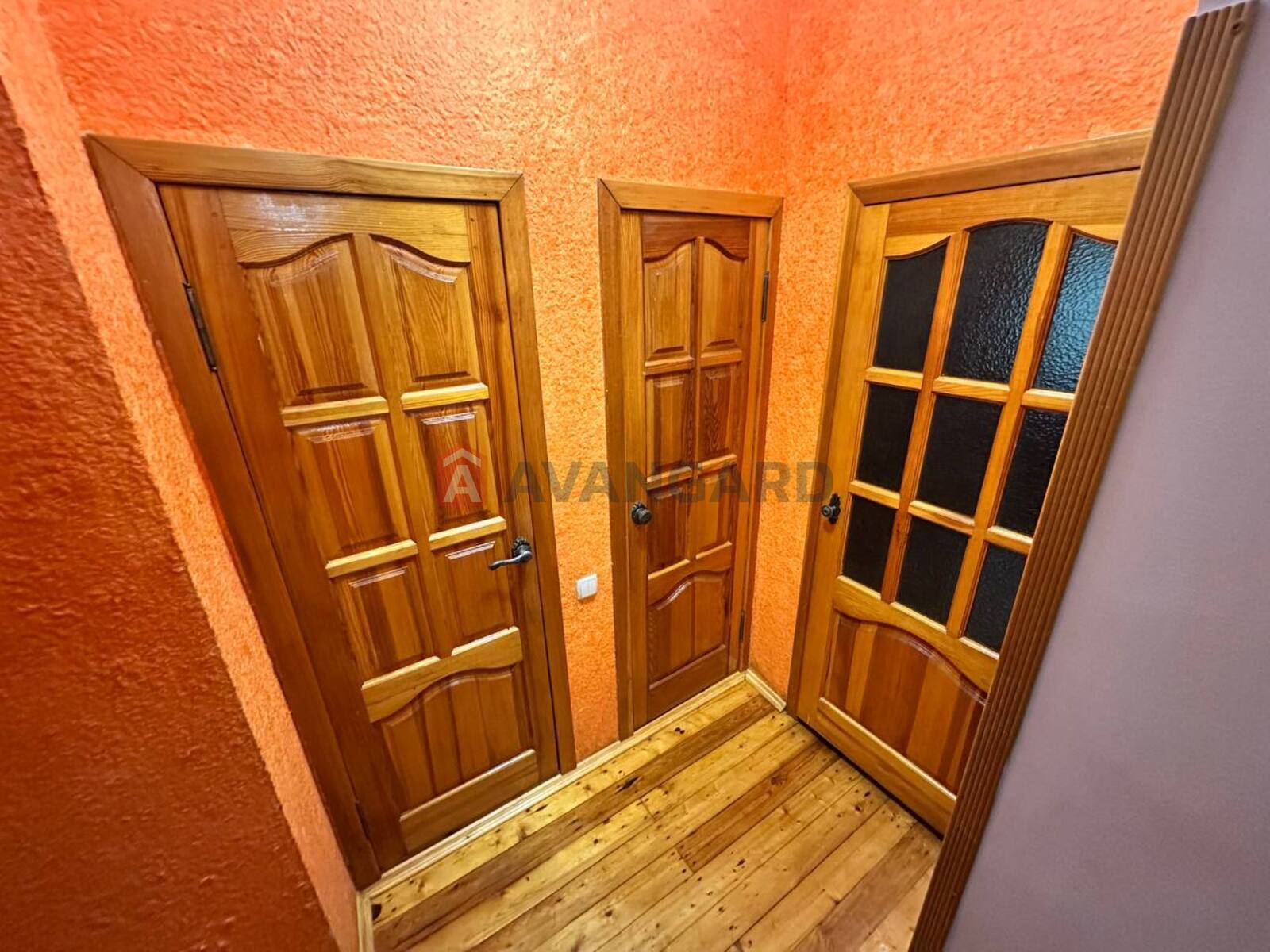 3 ����. ��������, 71/40/8 ��. �., 3/3 ���� ���� 7