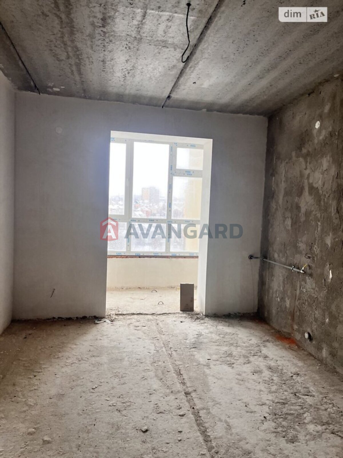 3 ��. ��������, 95/-/- ��. �., 7/10 ������ ���� 2