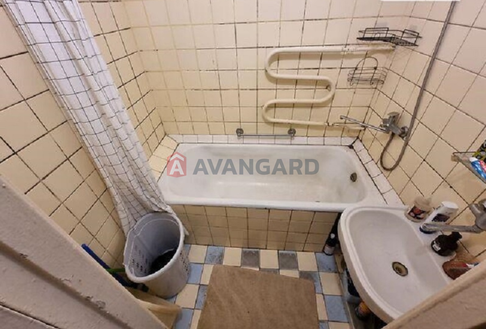 2 . , 52,3/-/8,3 . ., 2/5   8