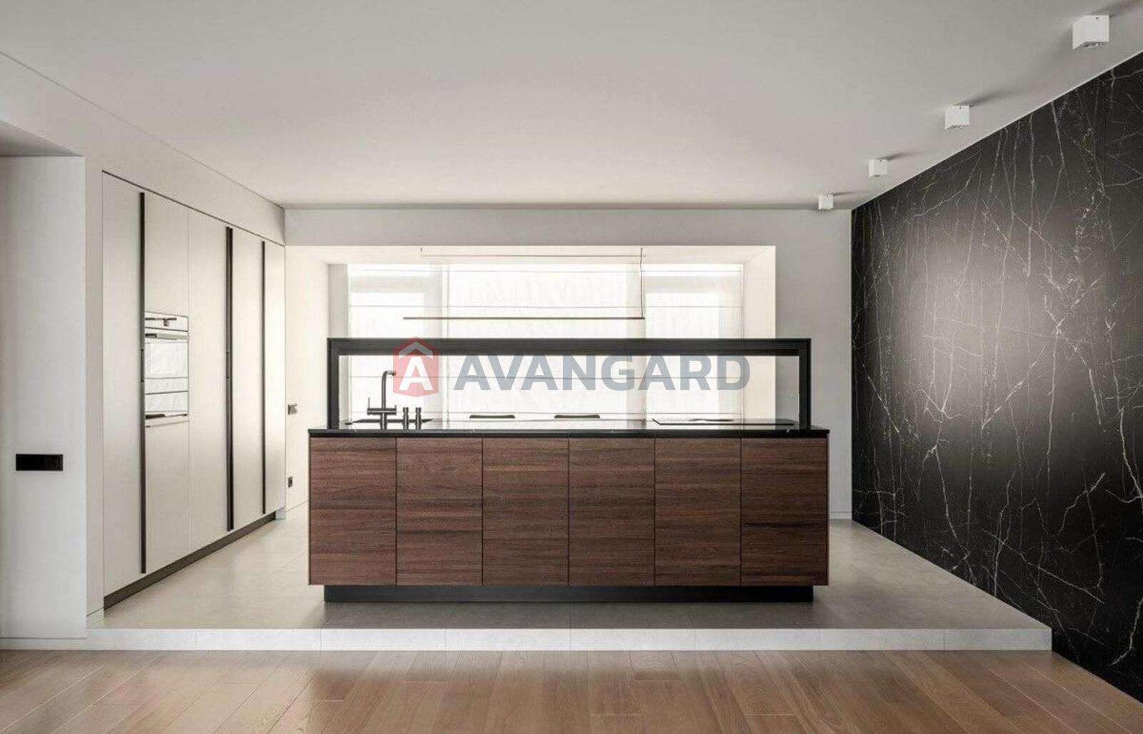 3 ��. ��������, 180/56/65 ��. �., 13/24 ������ ���� 3