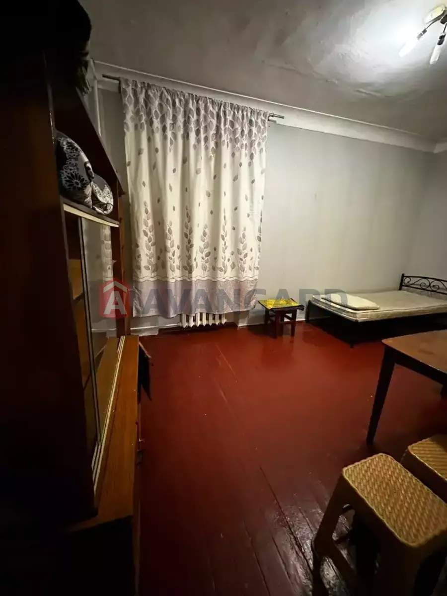 2 ��. ��������, 46/30/5 ��. �., 2/2 ������ ���� 10