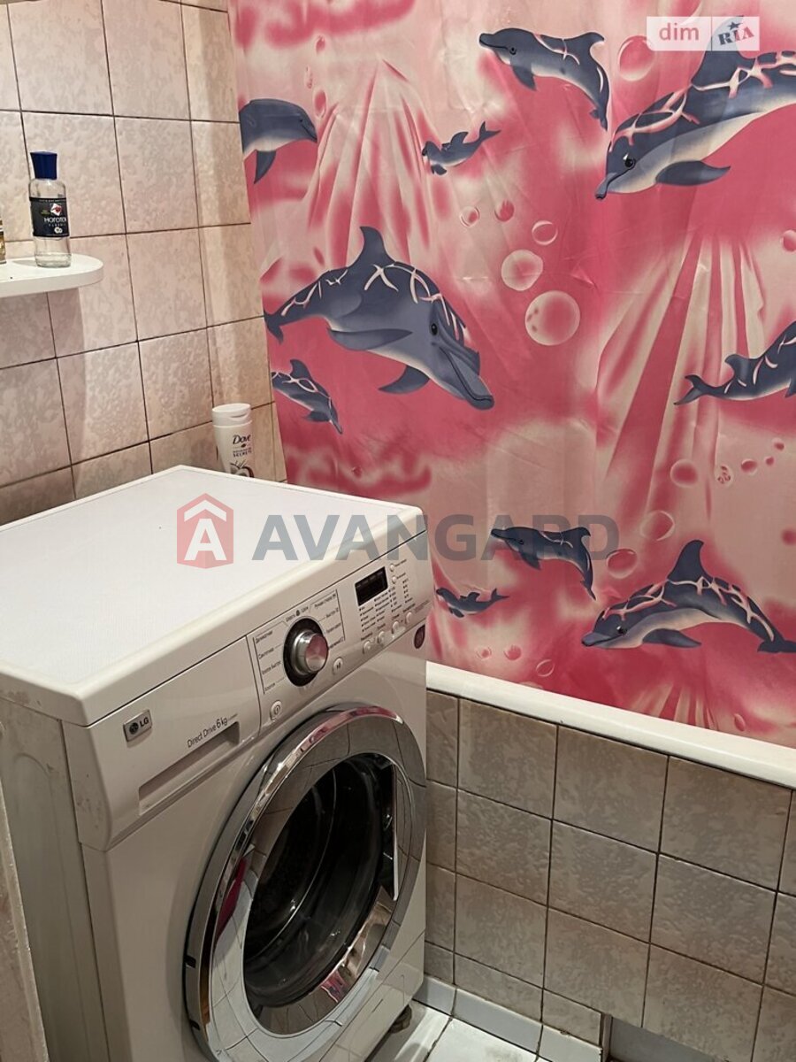 3 ��. ��������, 73/41/8 ��. �., 2/12 ������ ���� 6