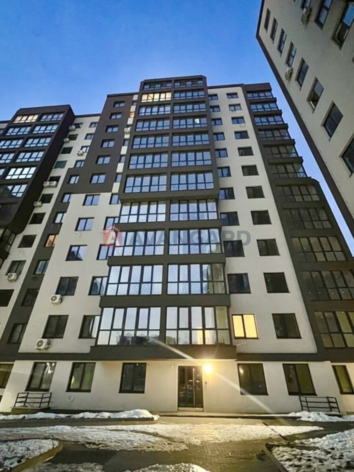 2 ��. ��������, 48/-/19 ��. �., 11/12 ������ ���� 19