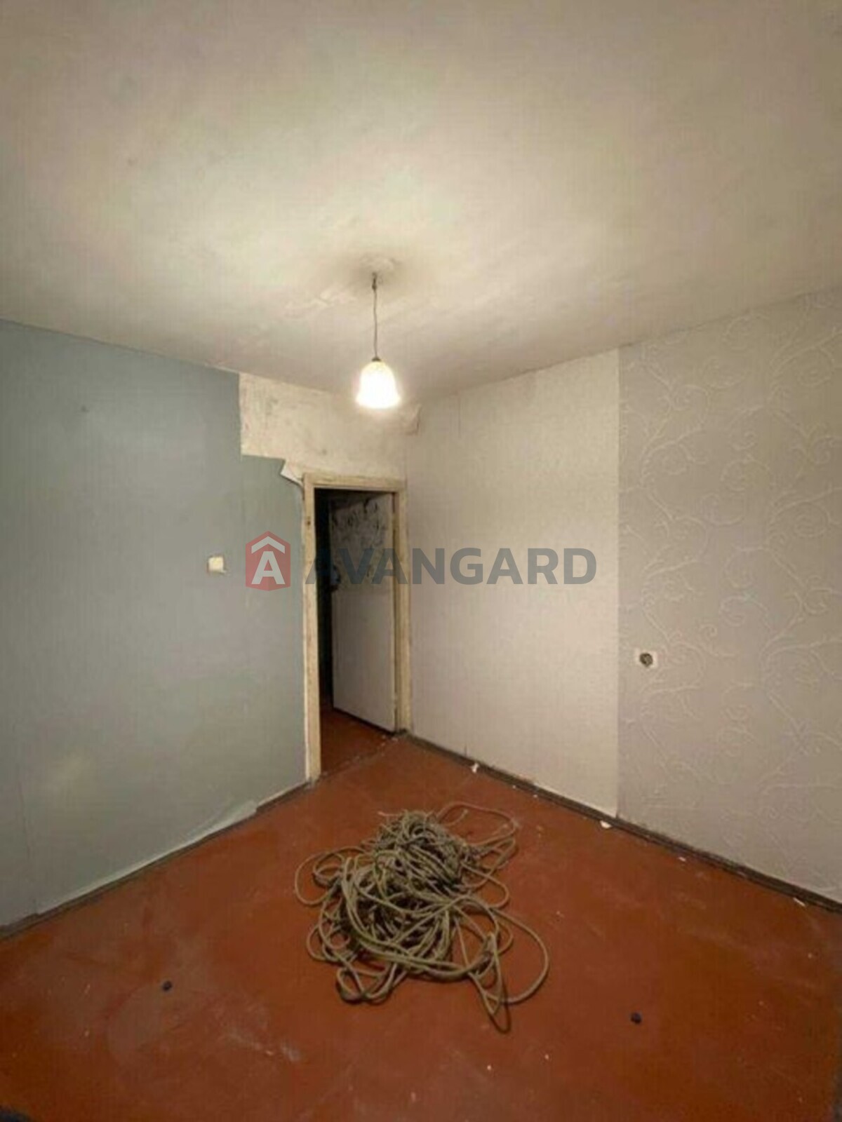 5 ��. ��������, 92/-/6 ��. �., 9/9 ������ ���� 14