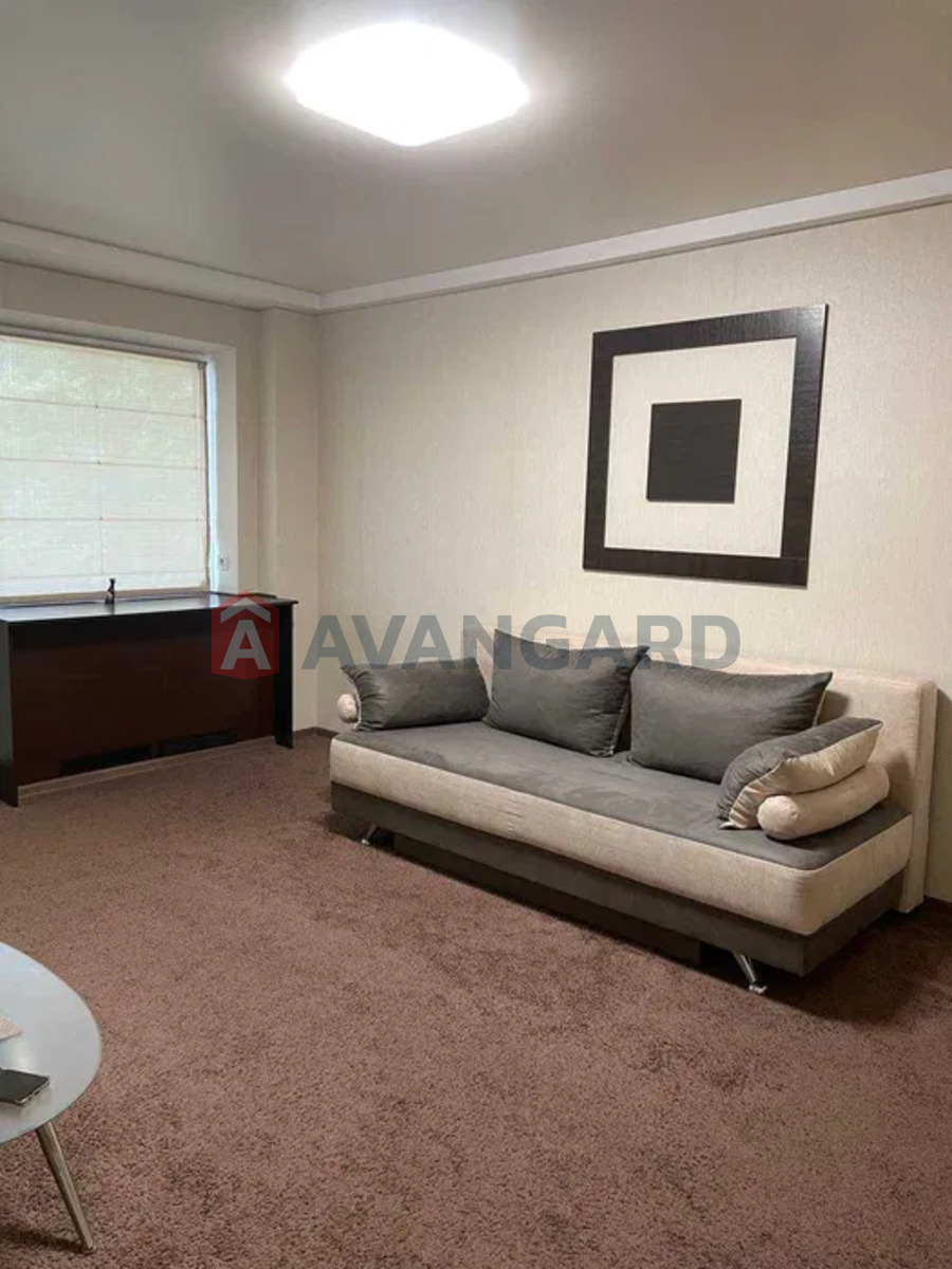 1 ��. ��������, 30/20/5 ��. �., 2/5 ������ ���� 6