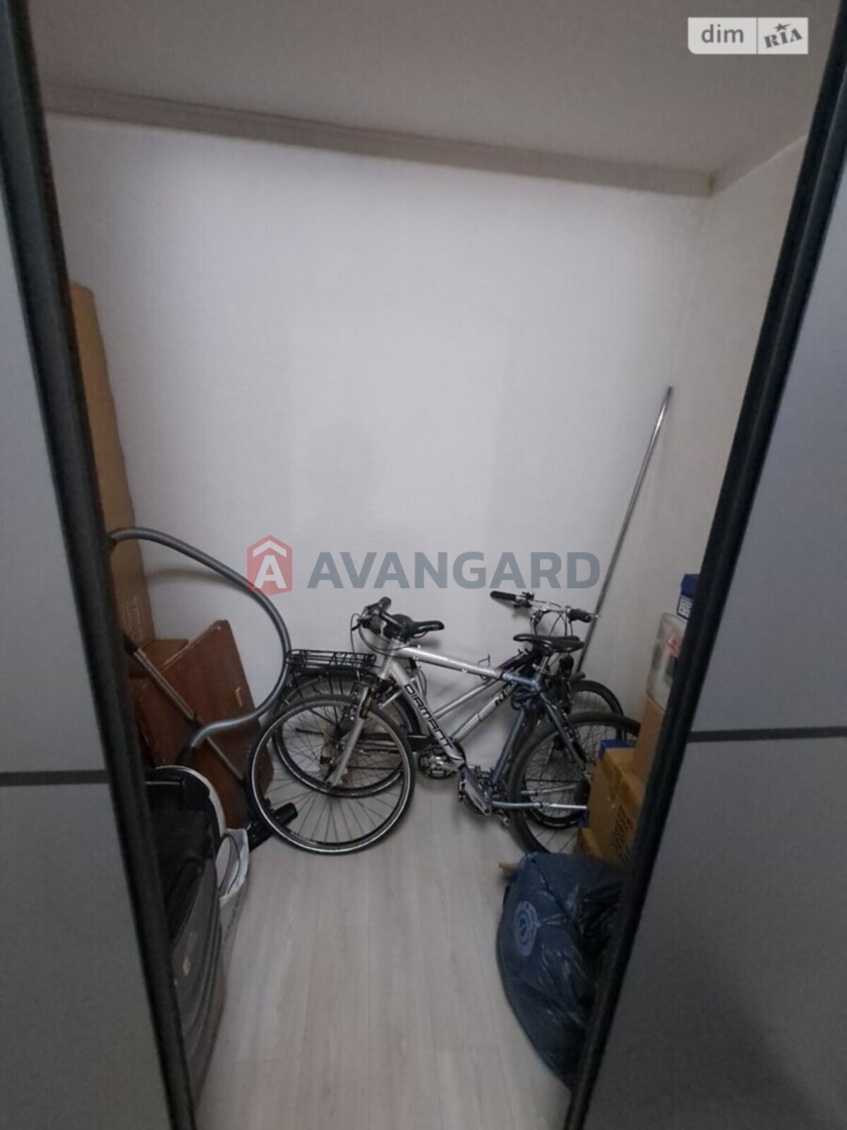 1 ��. ��������, 62/-/- ��. �., 13/16 ������ ���� 12