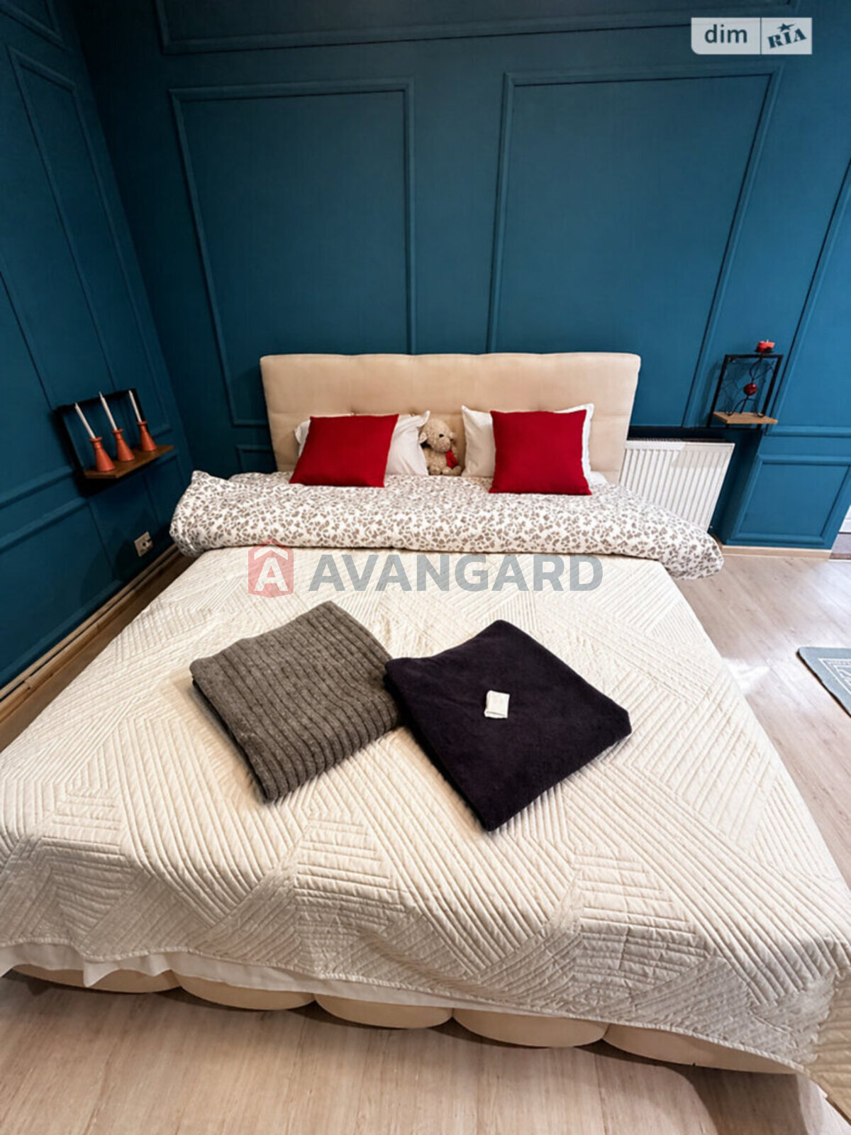 1 ��. ��������, 37/15/8 ��. �., 1/2 ������ ���� 4