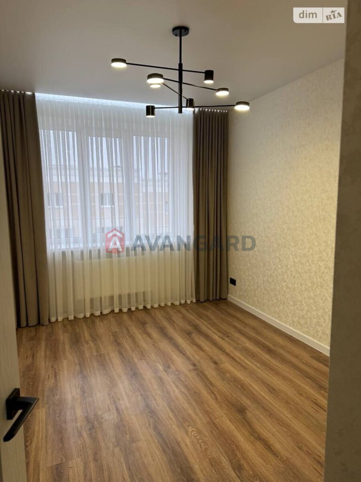 2 ��. ��������, 67/-/17 ��. �., 10/10 ������ ���� 2