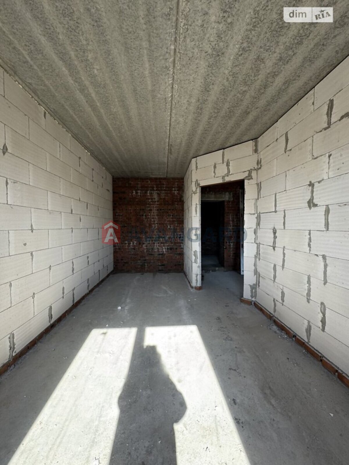 1 ��. ��������, 35/16/9 ��. �., 10/10 ������ ���� 2