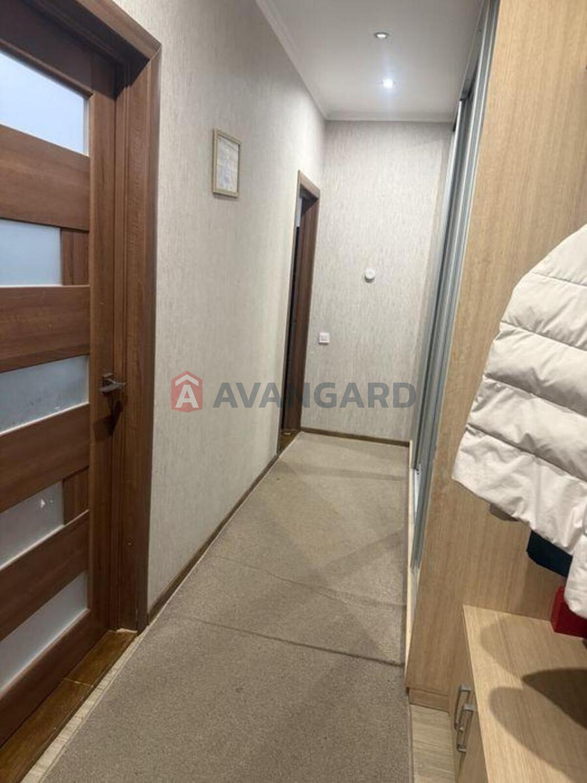 2 ��. ��������, 56/-/12 ��. �., 2/18 ������ ���� 5